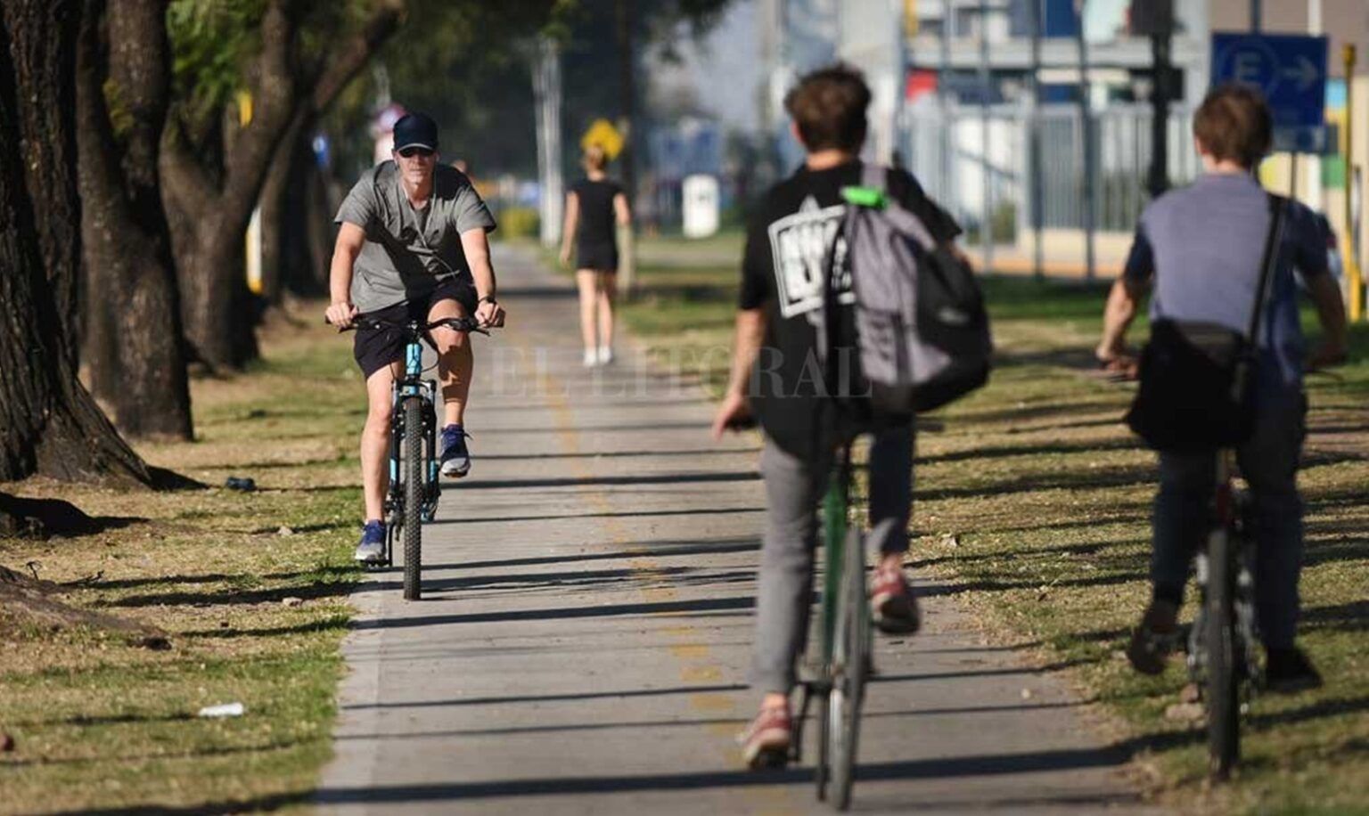 Semana con lluvias, mejoras parciales y calor: así estará el tiempo