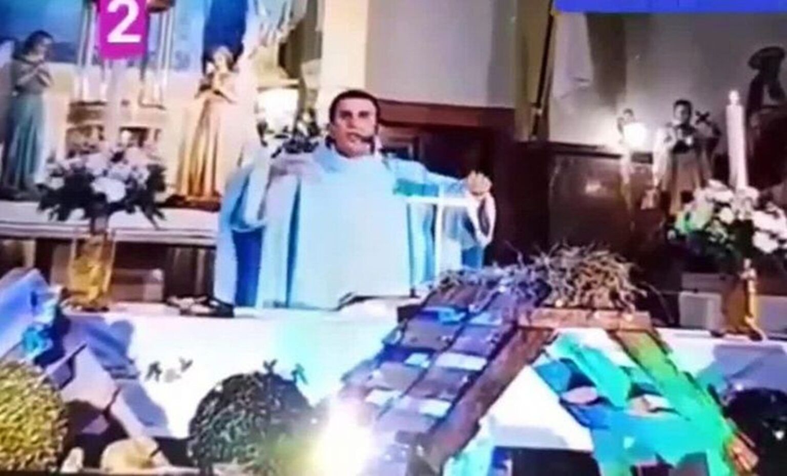 ¿quién carajo es kicillof? La insólita arenga de un cura contra el pase sanitario