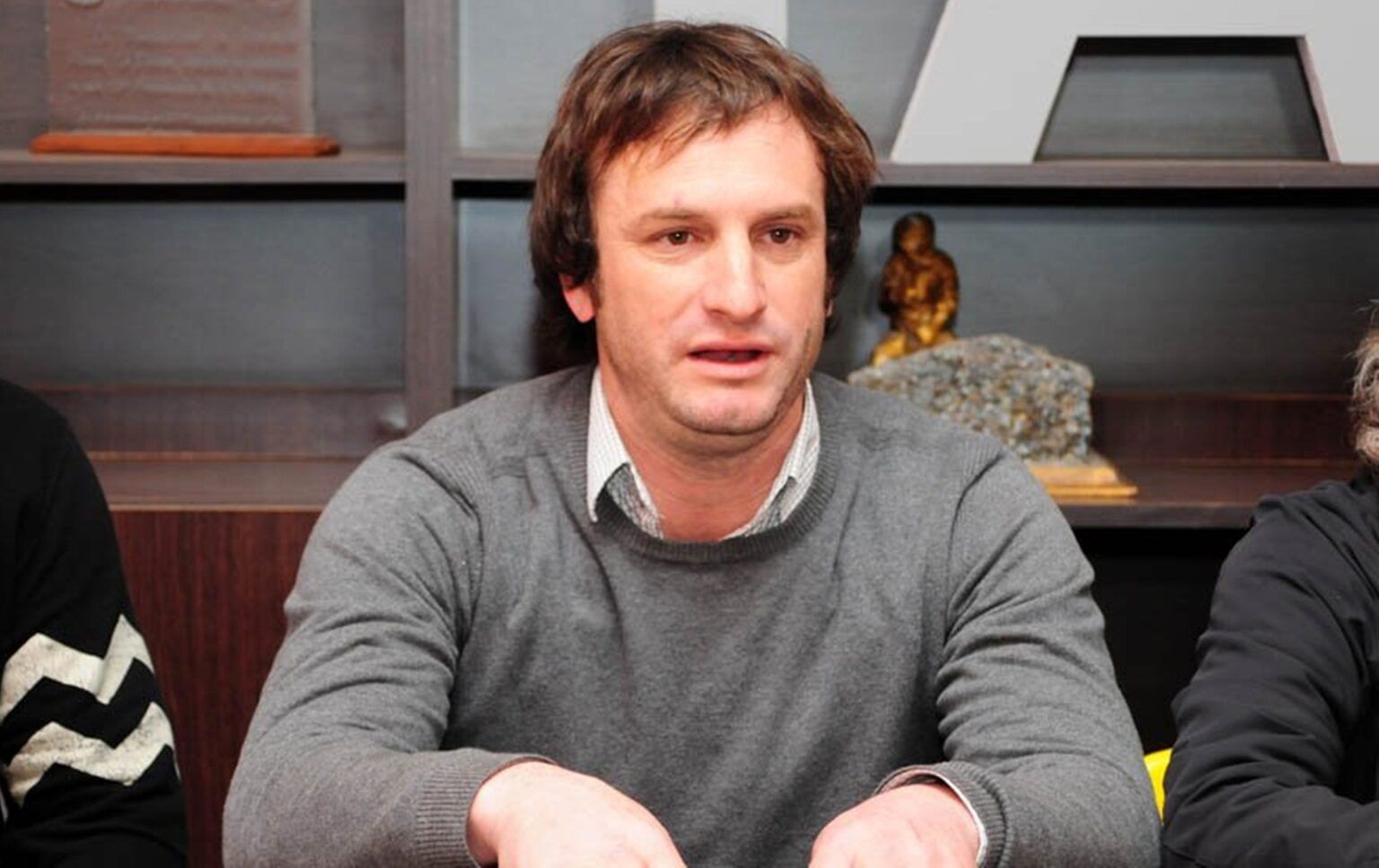 ¡insólito! El ex funcionario de tandil que atropelló a un joven, lo mató y escapó, sigue en libertad