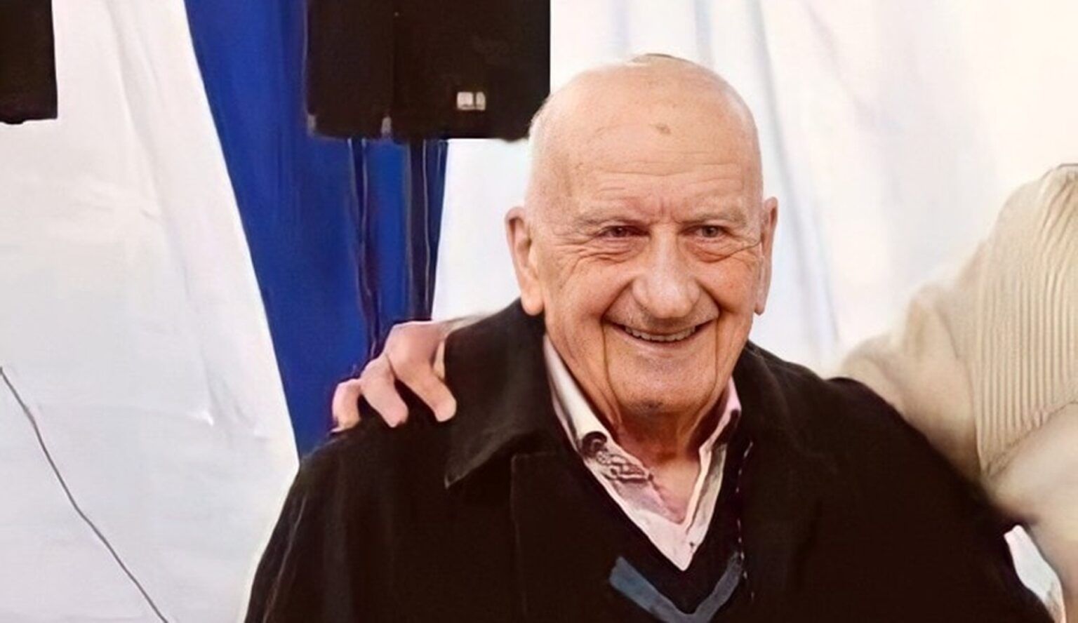 Castelli: tres días de duelo municipal por el fallecimiento del fundador de una escuela