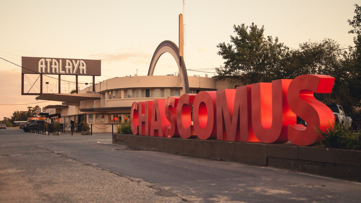 Atalaya, un icono de la ruta 2 festeja su 80 aniversario