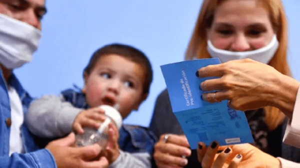 AUH libreta anses