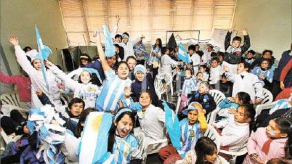 partidos del mundial en escuelas