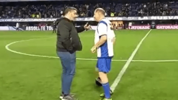 Hincha de Boca Jr Abucheado