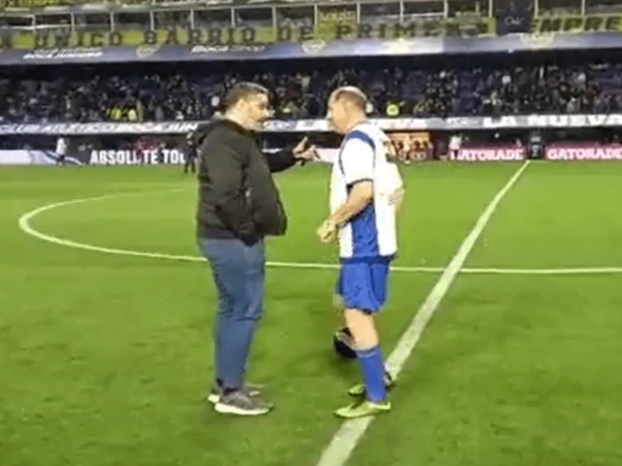 Hincha de Boca Jr Abucheado