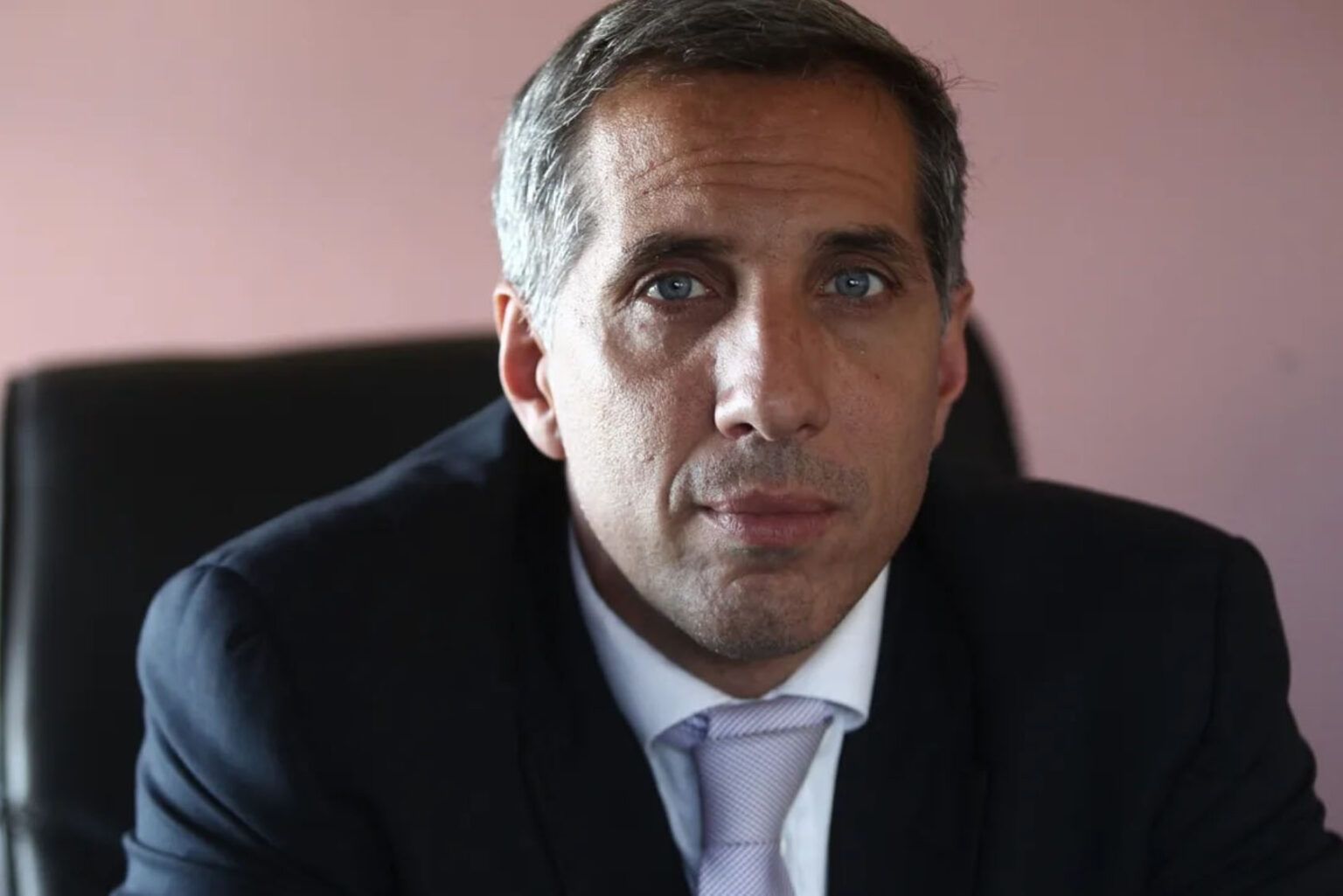 Agredieron al fiscal luciani en mar del plata: "se le abalanzaron delante de su esposa"