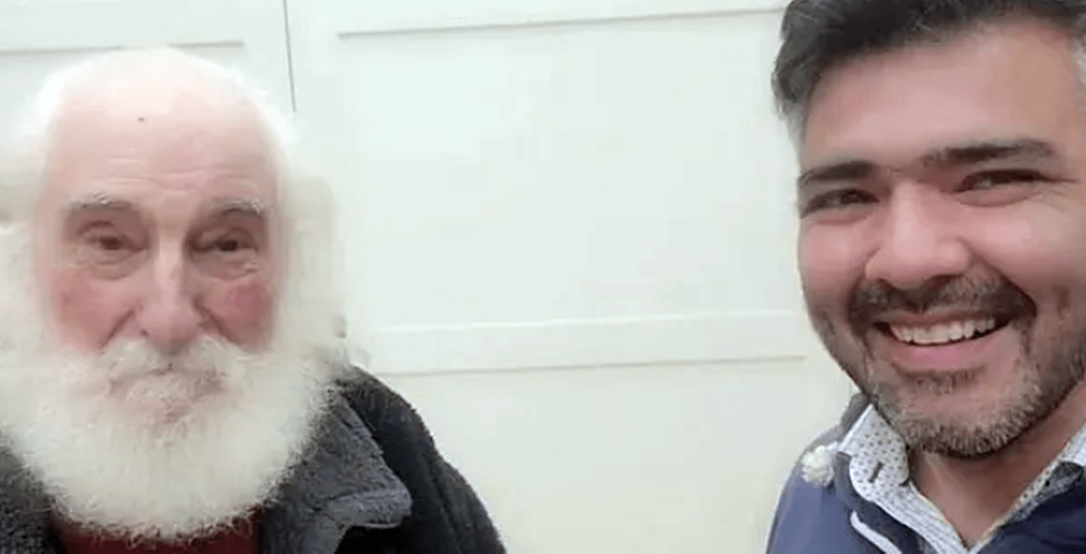 José larralde aseguró que está "rascando la olla" por la difícil situación económica