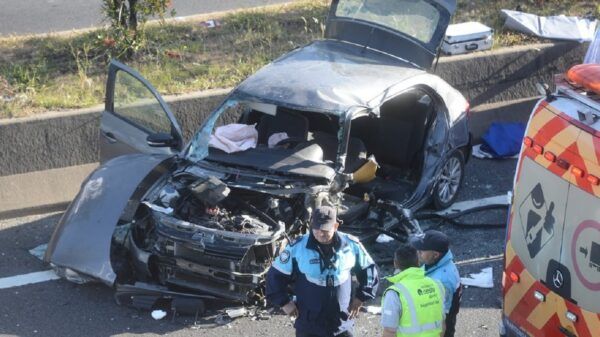 Choque frontal acceso oeste