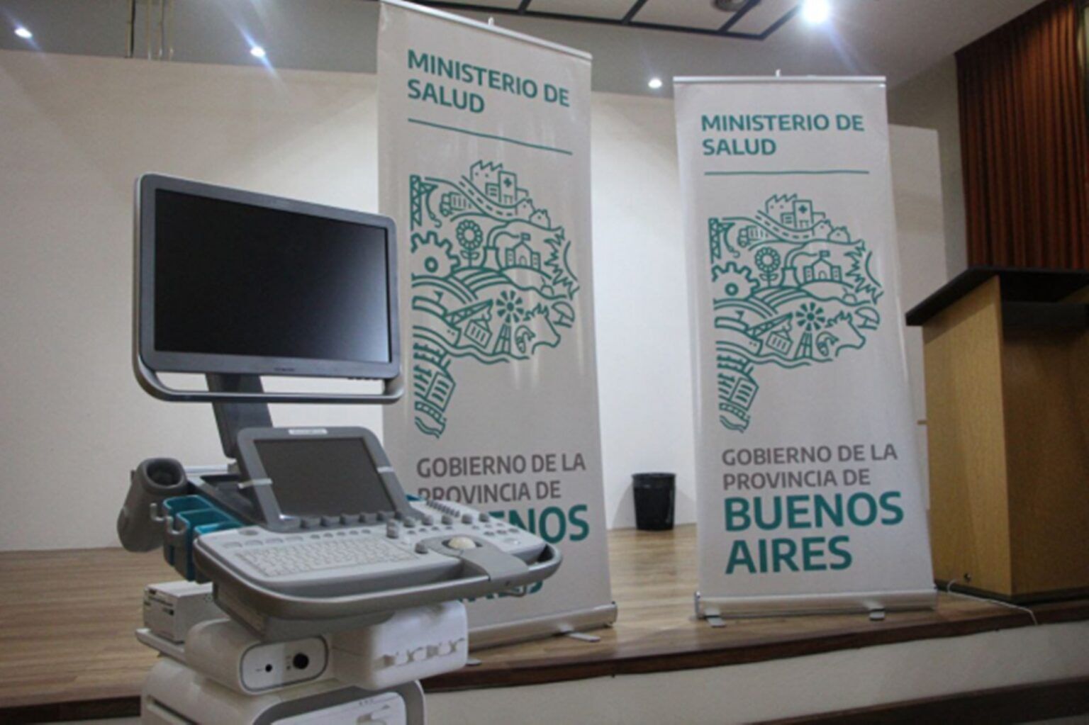 La provincia entrega ecocardiógrafos de alta complejidad a 25 hospitales
