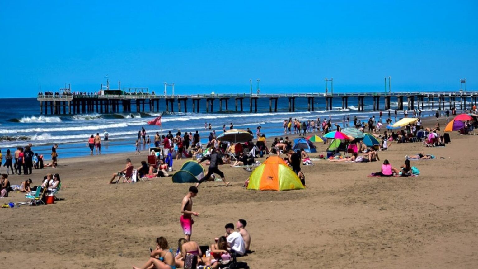 La costa: más de 177. 000 personas visitaron el distrito el fin de semana largo