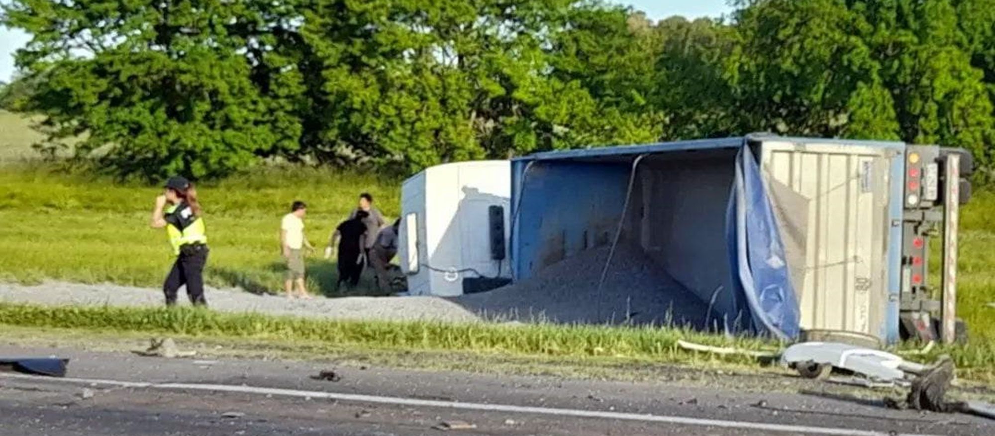 Fatal accidente en Ruta 3: Un muerto tras fuerte choque y vuelco de dos ...