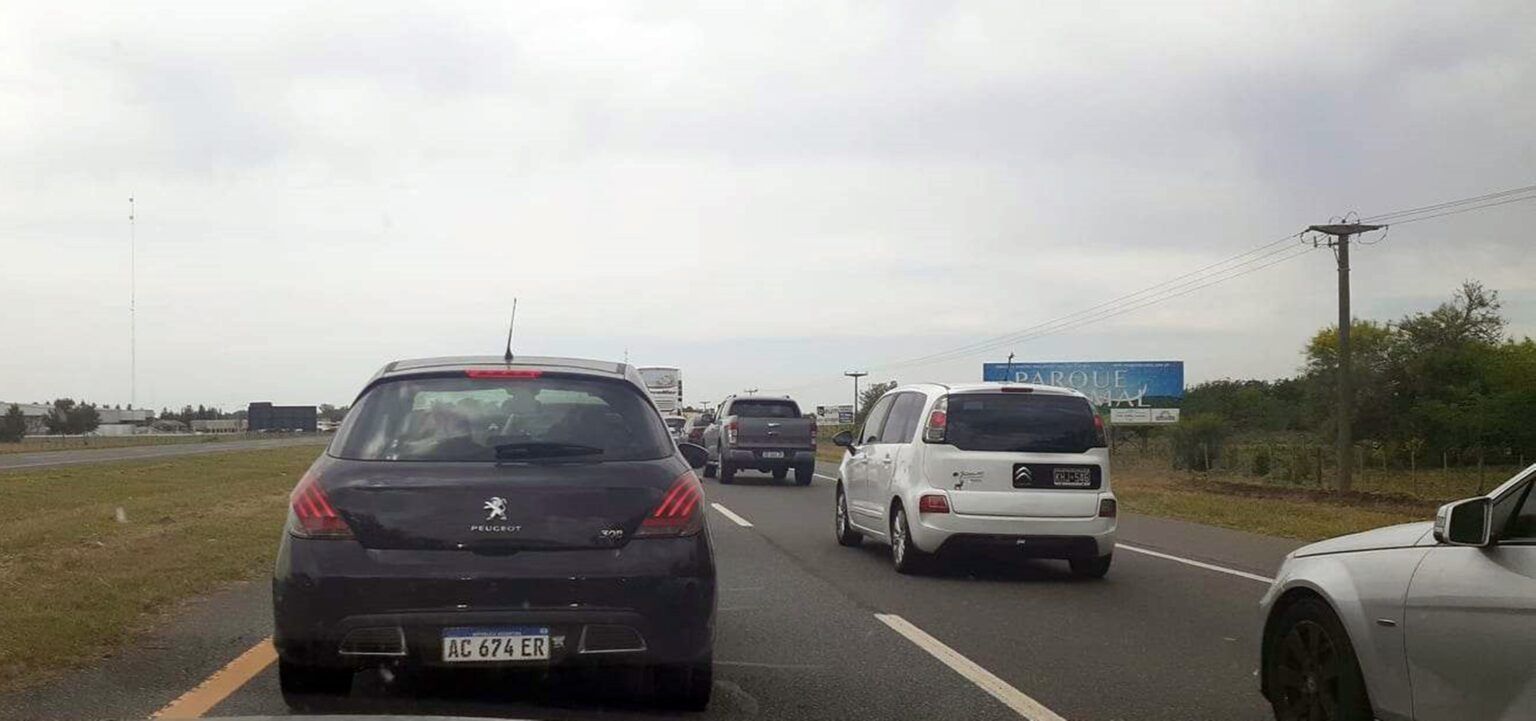 Finde xxl: es intenso el tránsito por las rutas 2 y 11 hacia la costa atlántica