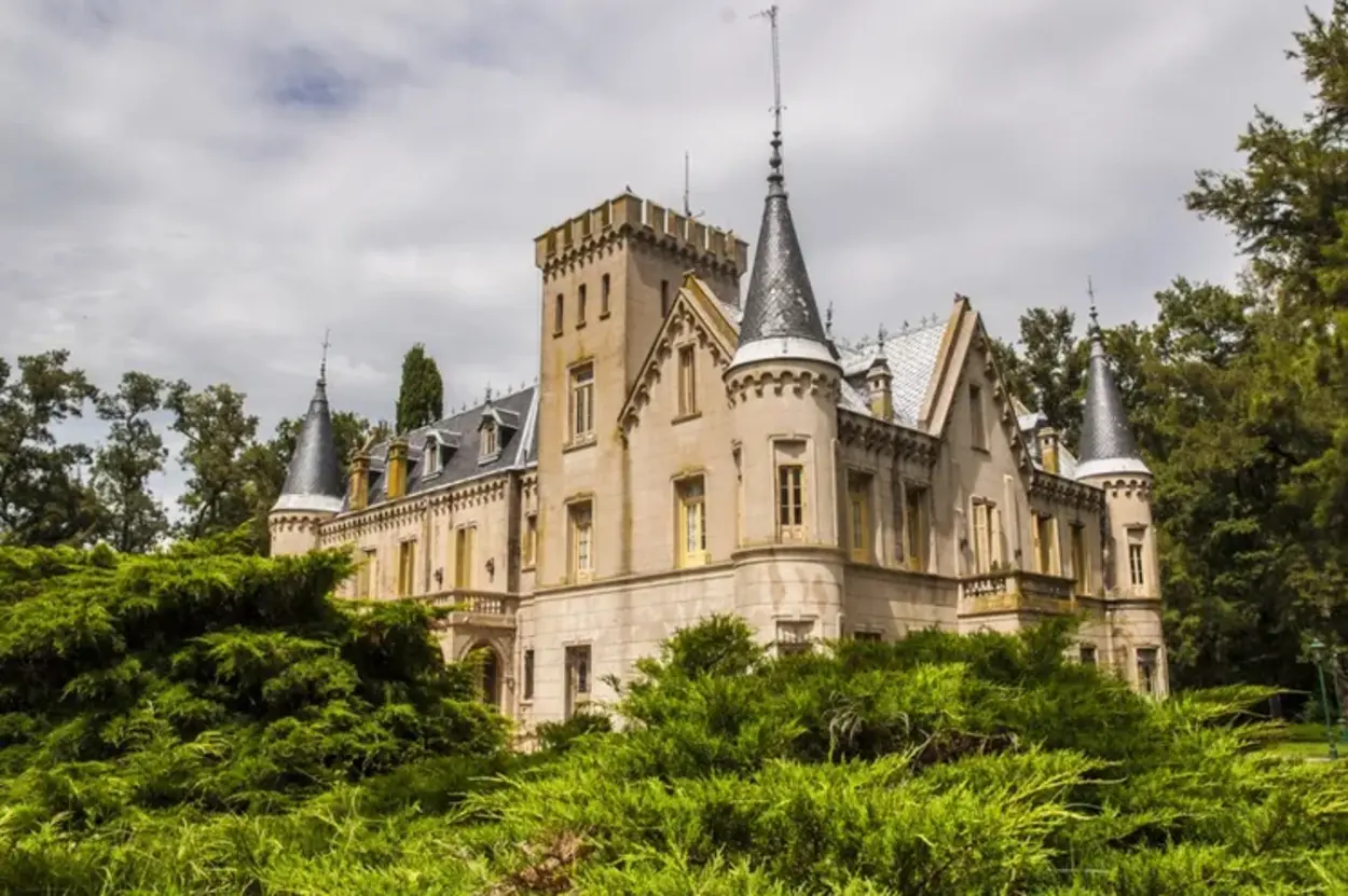 castillo-en-la-provincia-de-buenos-aires