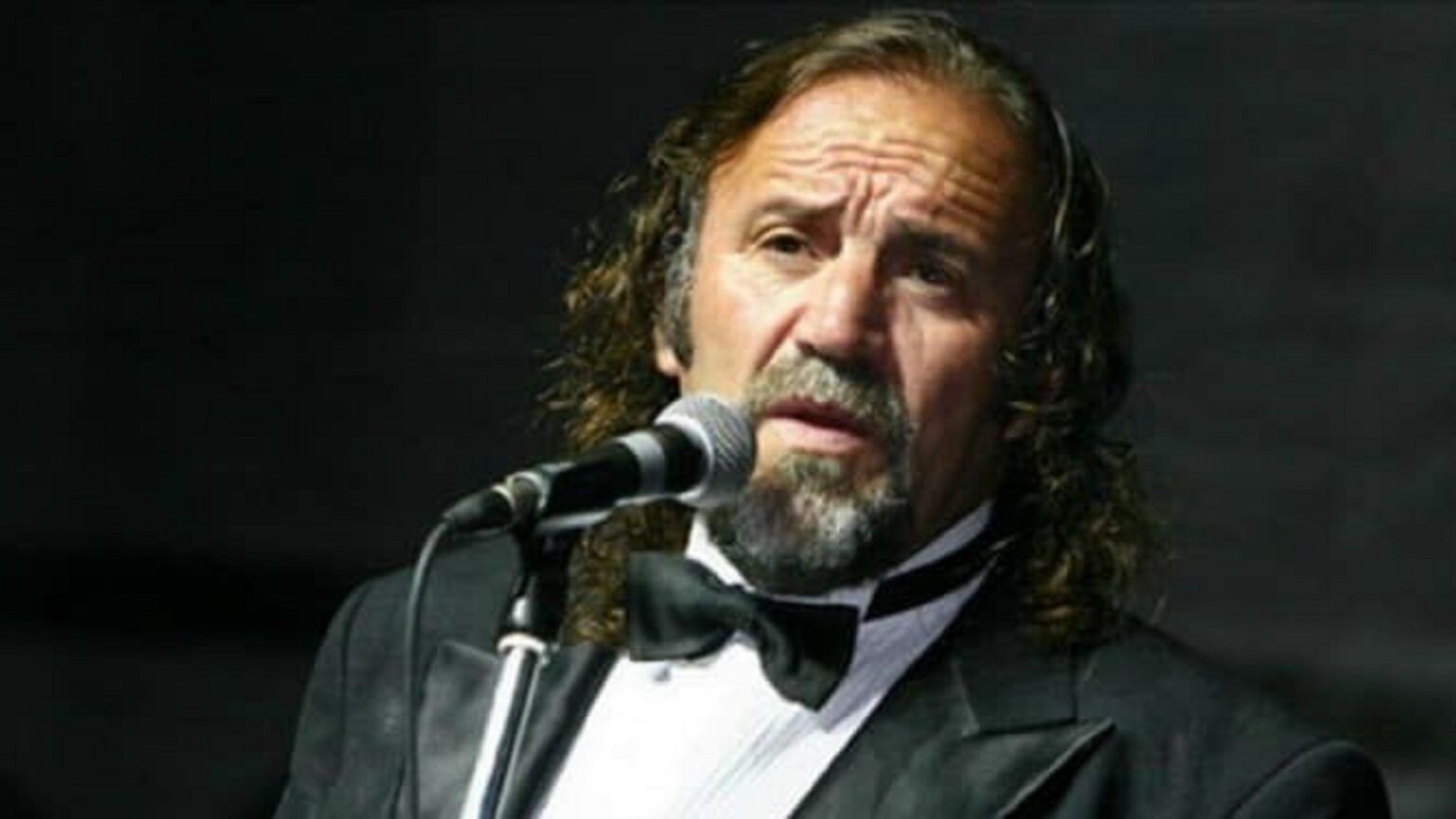 Detuvieron al humorista cacho garay acusado por su pareja de violencia de género