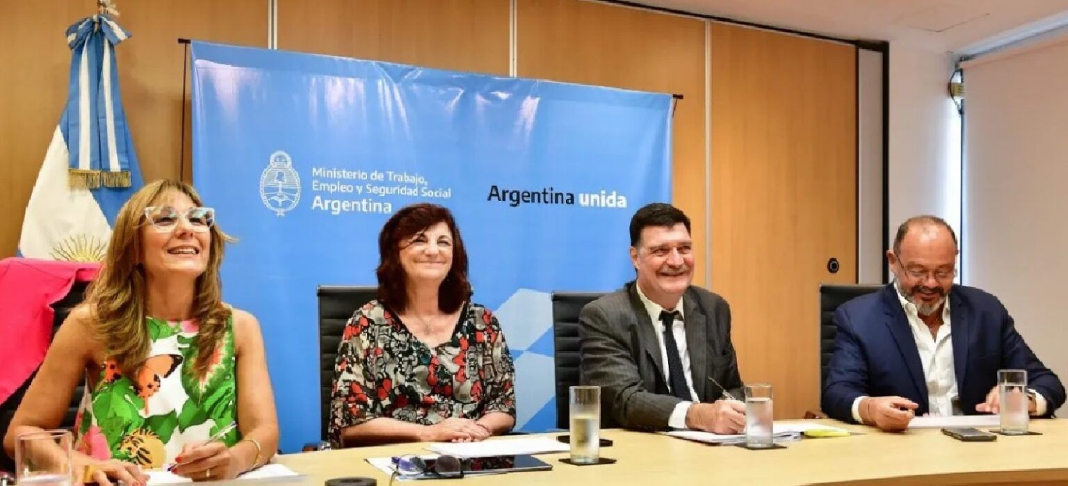 Acordaron un nuevo aumento del salario mínimo de octubre a diciembre ¿de cuánto es?