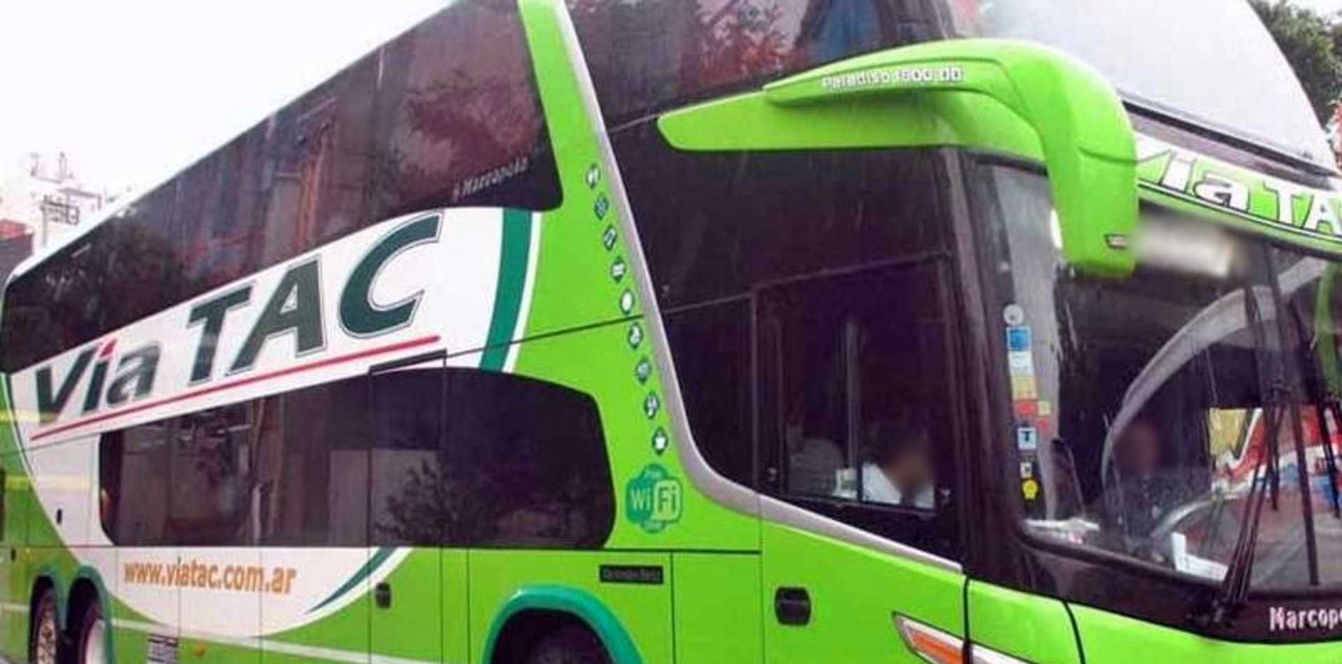 Intento de robo en un micro: delincuente recibe una fuerte golpiza por parte de los pasajeros