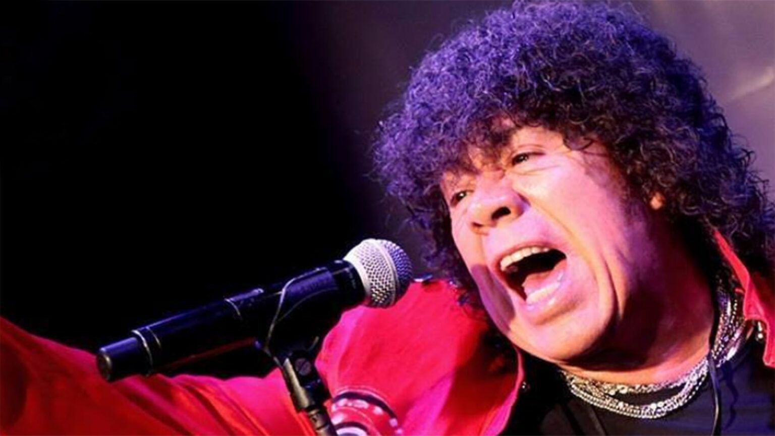 La mona giménez sufrió un principio de acv y fue internado en terapia intensiva