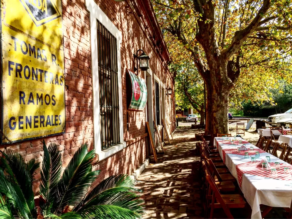 Escapadas de otoño cerca de buenos aires: 3 pueblos con gastronomía de excelencia a menos de dos horas