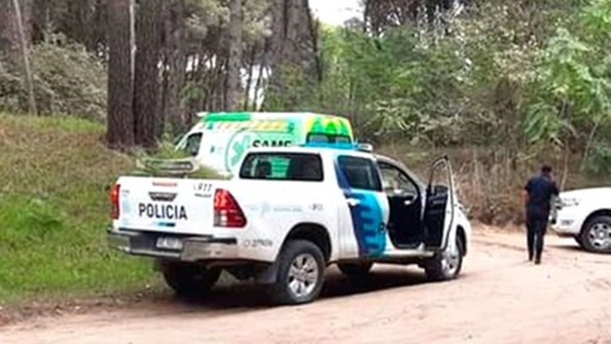 Encapuchados asaltan con violencia a una familia en cariló y escapan con millonario botín