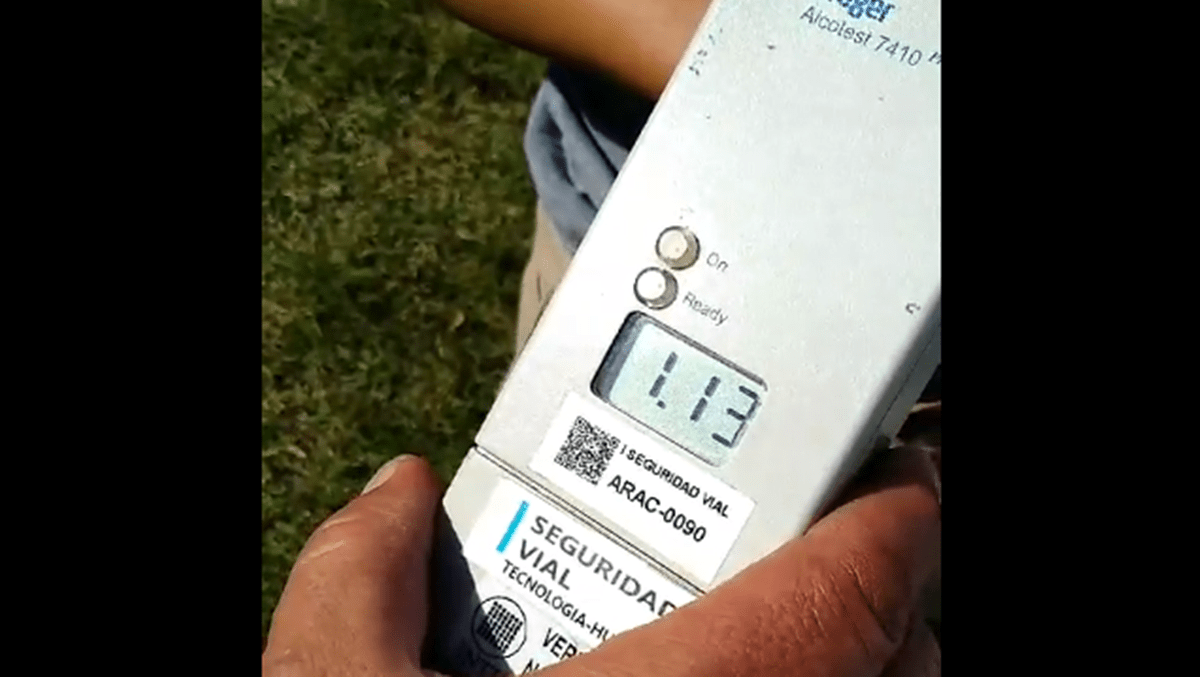 Pudo provocar una tragedia: manejaba borracho por la ruta 2 en pleno regreso del finde xxl