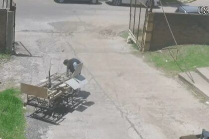 Vigilante se robó hasta las camillas