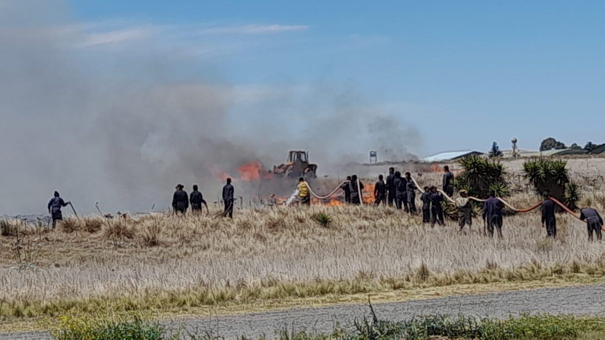 Tremendo incendio en una base aeronaval afectó dos aviones