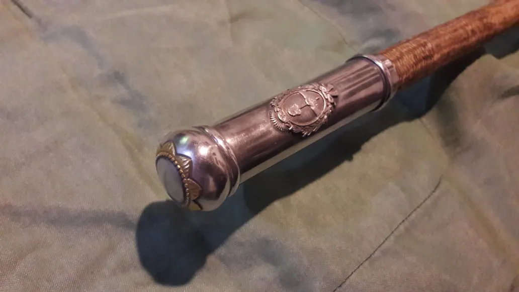 Cómo es el bastón de mando que kicillof portará para asumir su nuevo mandato