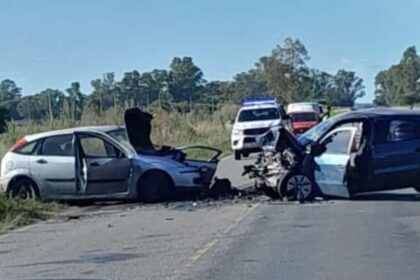 Tremendo accidente en ruta 41: dos autos chocaron frontalmente cerca de general belgrano
