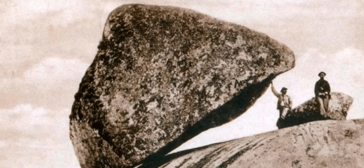 Hace 112 años se caía la piedra movediza de tandil ¿qué fue lo que pasó?
