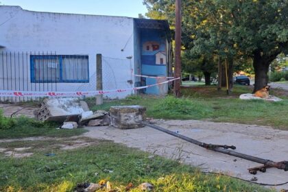 Tragedia en chascomús: murió un adolescente de 13 años al caerse un pilar de electricidad