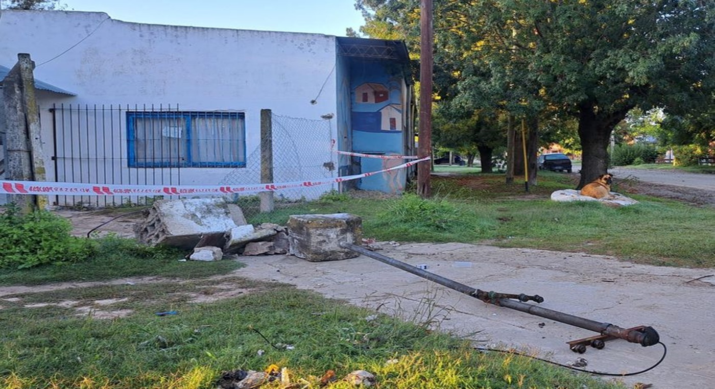 Tragedia en chascomús: murió un adolescente de 13 años al caerse un pilar de electricidad 1 Tragedia en chascomús: murió un adolescente de 13 años al caerse un pilar de electricidad