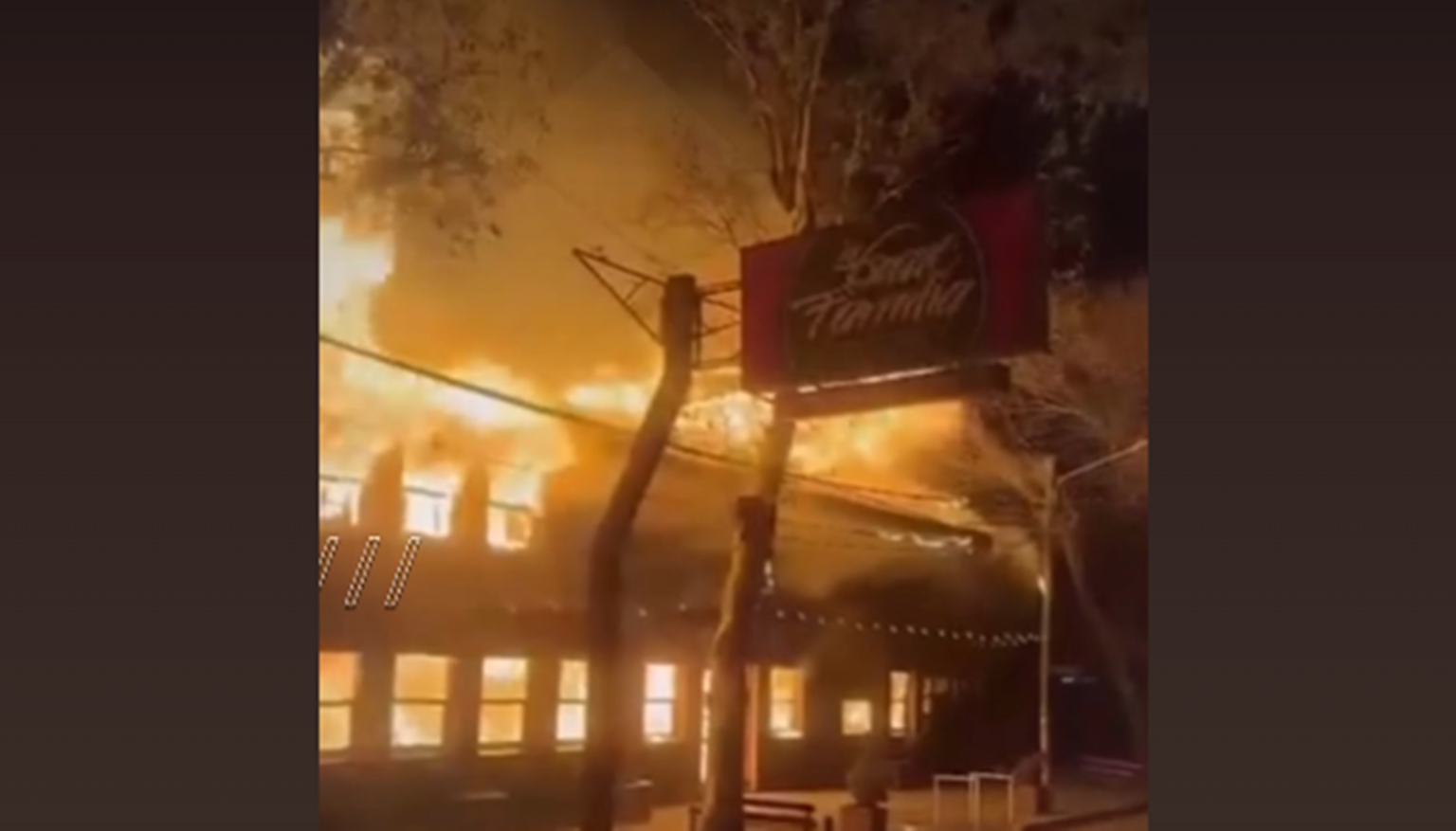 Voraz incendio destruyó un reconocido restaurante de san bernardo