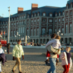 Más de 1,4 millones de turistas viajaron durante el fin de semana largo