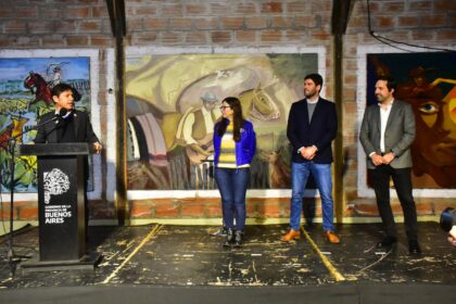 Kicillof entregó viviendas e inauguró un centro de salud en ayacucho