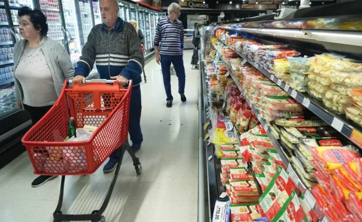 Los precios de la canasta básica muestran incrementos menores a la inflación en 2024