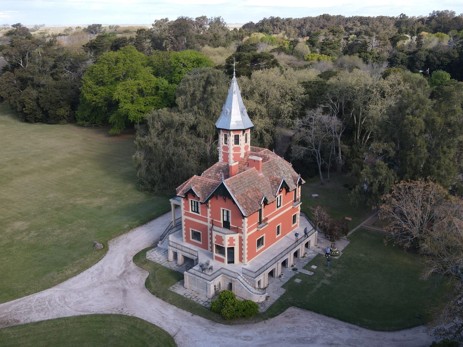 La Raquel: ¿Un castillo en Buenos Aires? La trágica historia detrás de su belleza