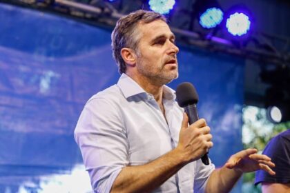 Logran los intendentes bonaerenses sus mejores y peores calificaciones en julio 2025