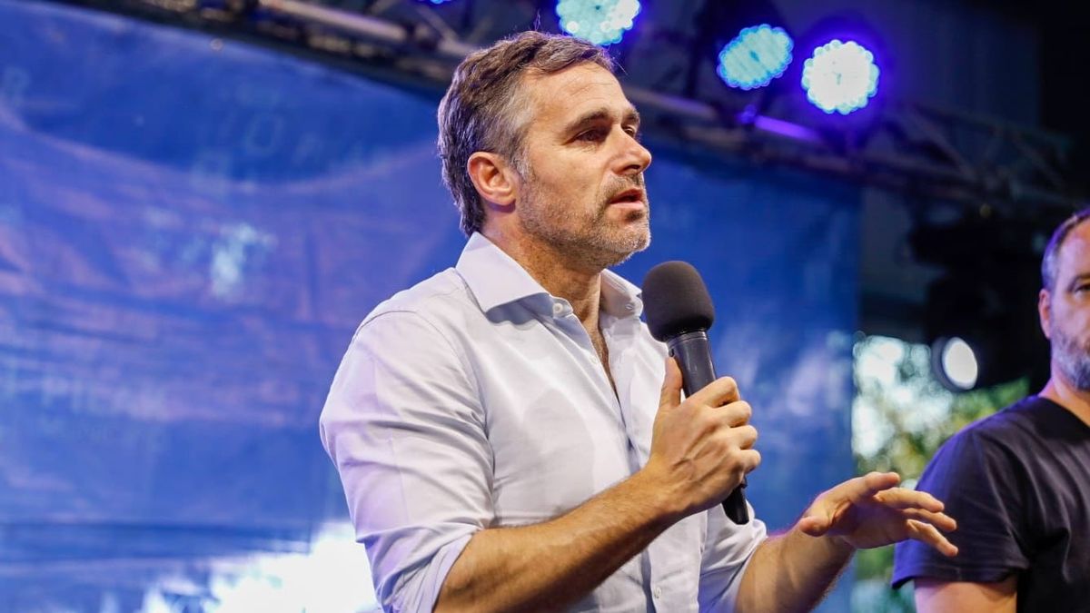 Logran los intendentes bonaerenses sus mejores y peores calificaciones en julio 2025