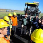 Katopodis recorrió las obras de la Ruta 63 junto a los Intendentes de Dolores y Tordillo