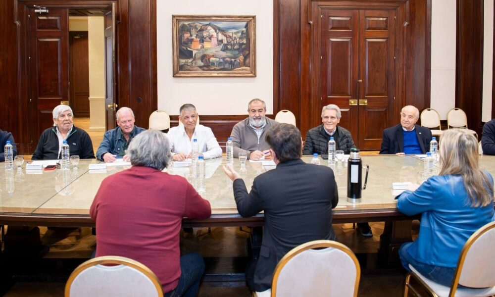 La CGT se reunió con Kicillof en La Plata pero el futuro electoral sigue en pie de incertidumbre