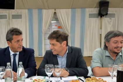 Kicillof, Massa y Máximo Kirchner sellaron acuerdo clave a una semana del plazo electoral