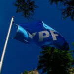Proyecto de gnl de ypf: prevén exportaciones por usd 10. 000 millones al año y 20. 000 puestos de trabajo