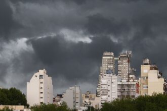 Ciclón en el horizonte: tormentas y vientos intensos azotarán Buenos Aires desde el martes 19