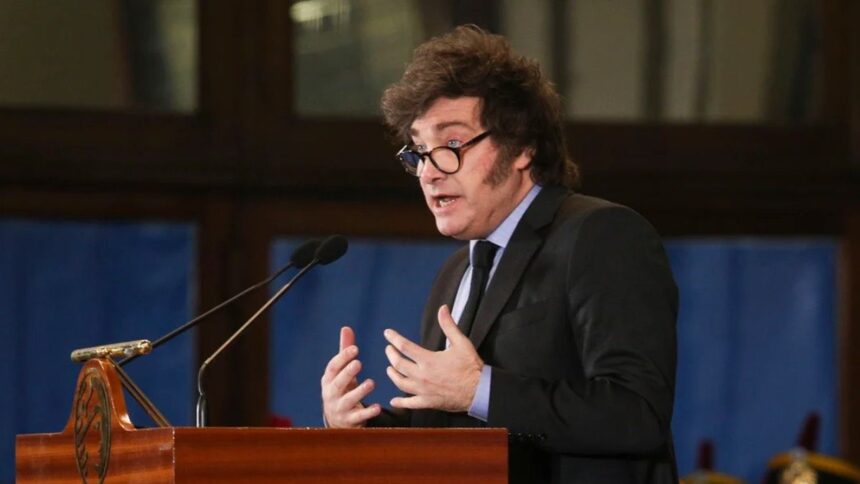 Gobierno enfrenta fuerte conflicto con el congreso mientras ajusta la economía para 2026