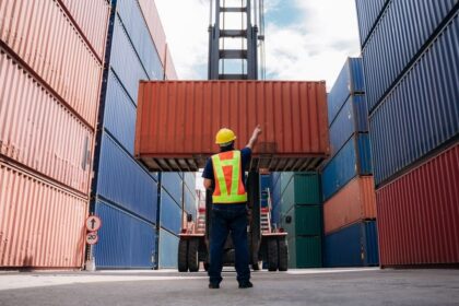 ARCA moderniza el régimen aduanero para agilizar exportaciones y reducir trámites