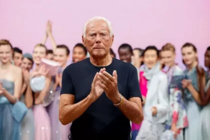 Falleció Giorgio Armani, el 'rey' de la moda italiana, a los 91 años en Milán