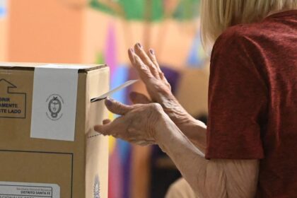 Este domingo, la democracia argentina enfrenta un desafío: el ausentismo en votaciones
