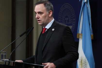 Adorni analiza la derrota en Buenos Aires: 