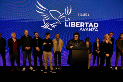 Críticas internas estallan en La Libertad Avanza tras la derrota en Buenos Aires