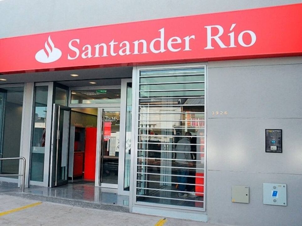 Inquietud en varios distritos bonaerenses por el cierre de sucursales del banco santander 2 Santander